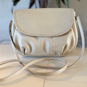 Vintage Coach Cream Crossbody Bag